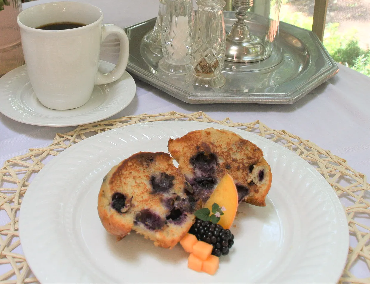 Continental Breakfast muffin and fruit